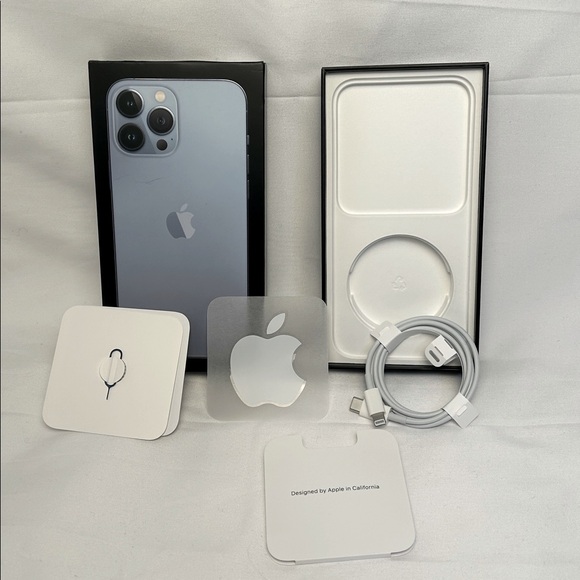 Apple iPhone 13 Pro Max  Black Empty Box w/ Sticker Inserts Charger - Picture 1 of 2